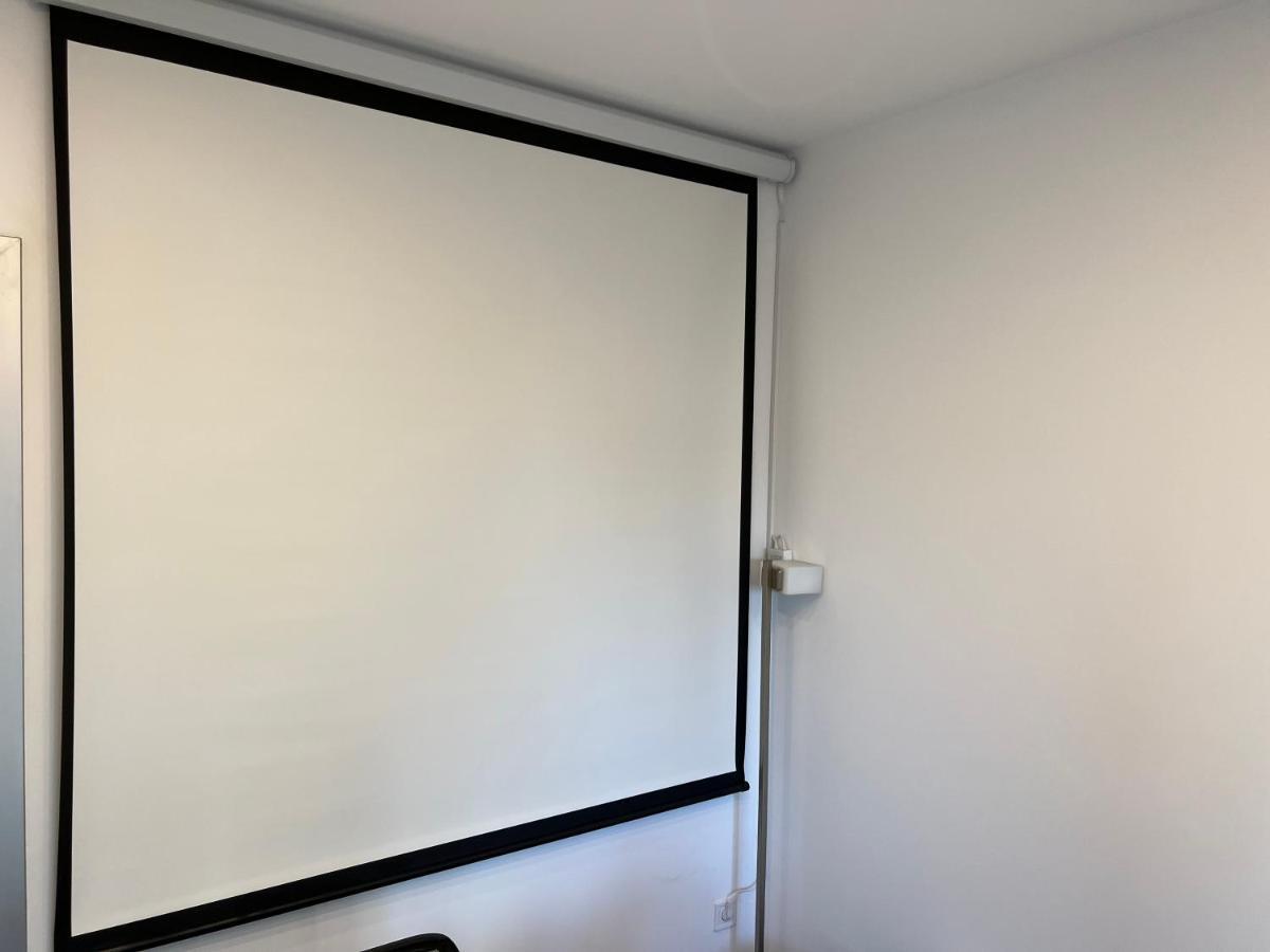 Luxury Westpark 2-Room Apartment Lakeview W5 Bucureşti Eksteriør bilde