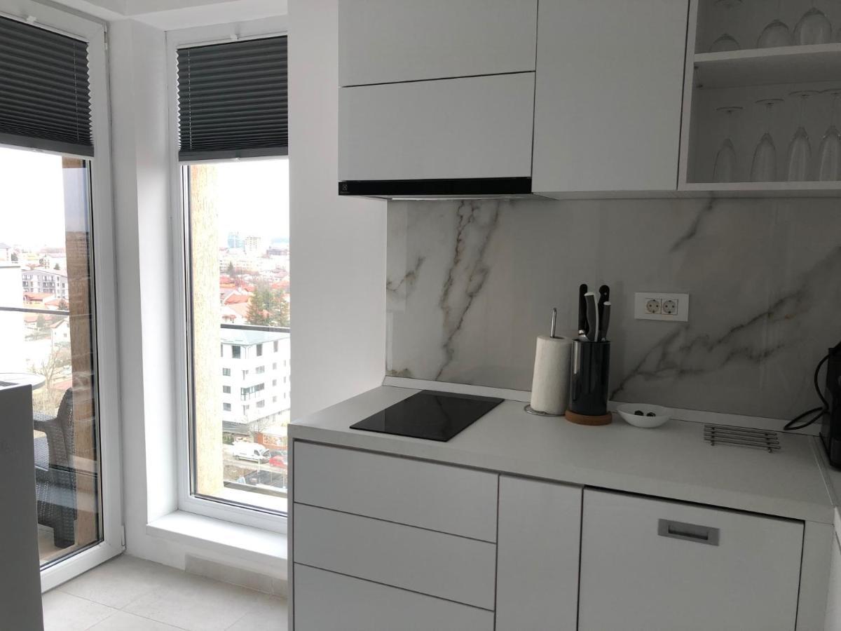 Luxury Westpark 2-Room Apartment Lakeview W5 Bucureşti Eksteriør bilde